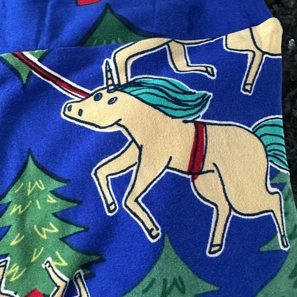 LuLaRoe Holiday Christmas Collection Unicorn Santa Leggings Plus Size 1X TX - Picture 4 of 12